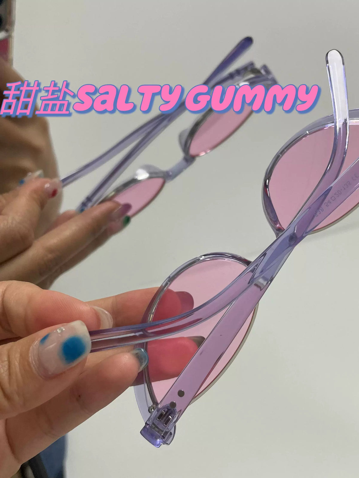 Salty gummy Cat-Eye Retro Sunglasses