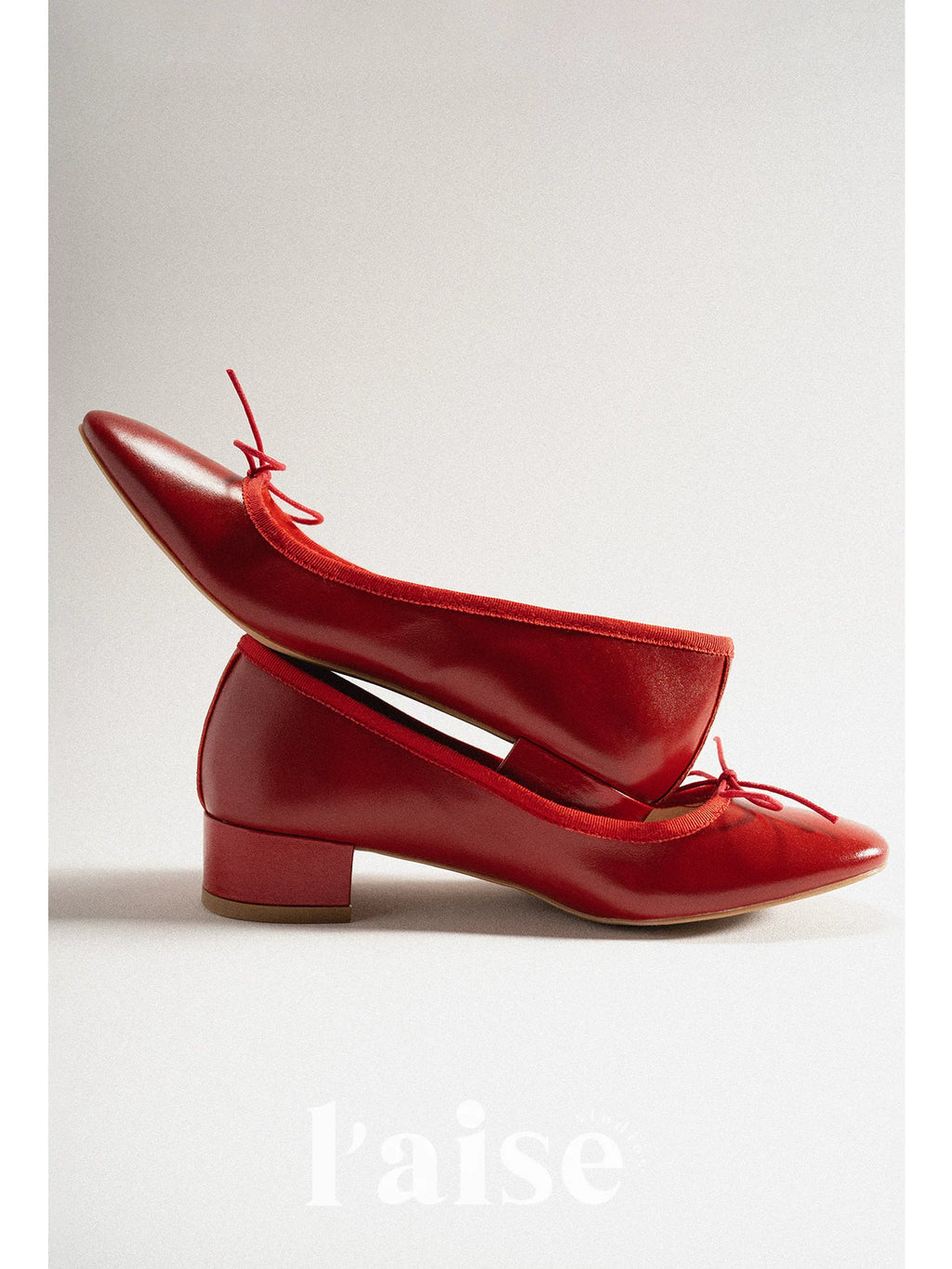 L'aise Bow Mid-heel Shoes