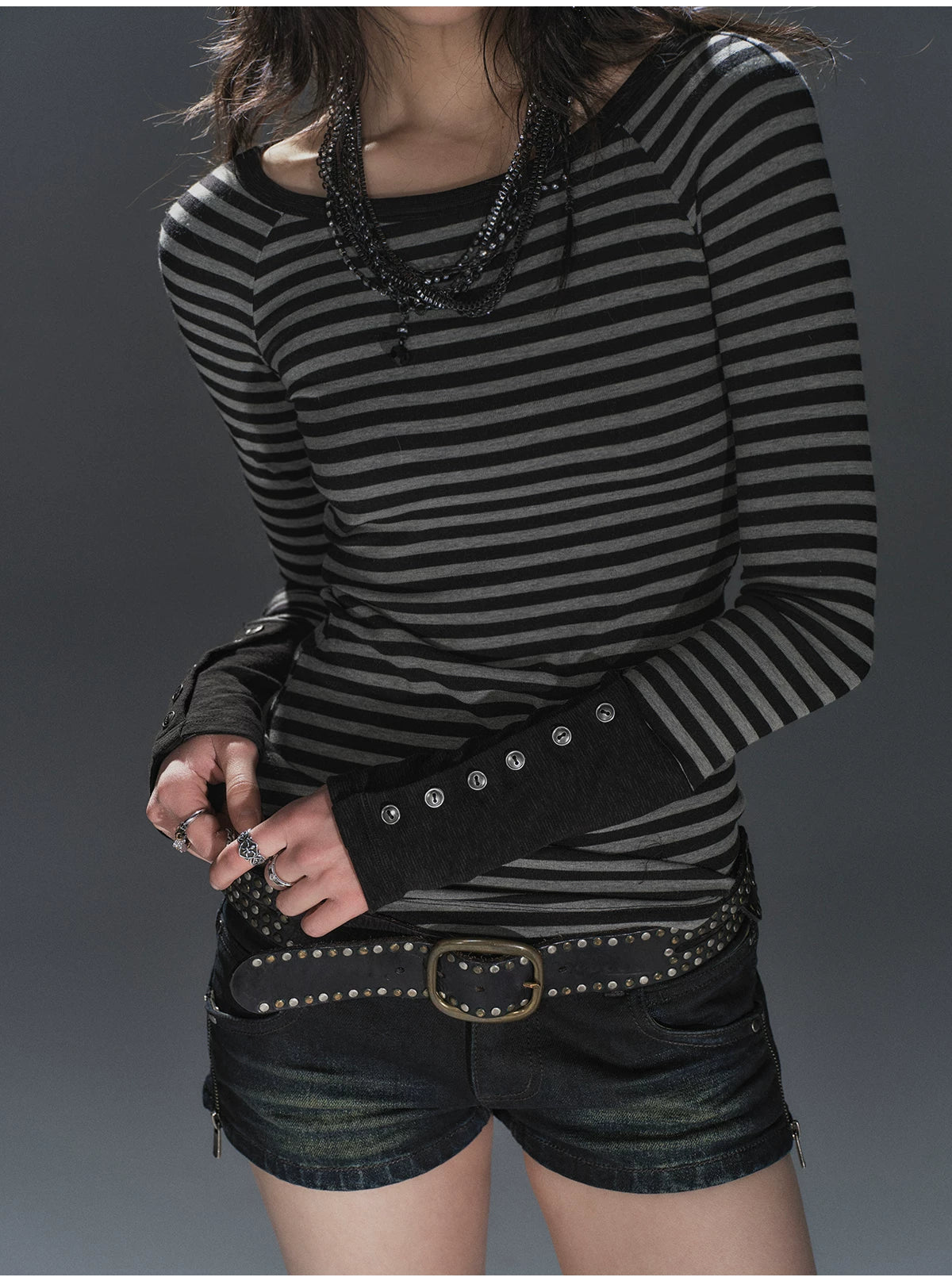 WearAndtear Striped Splicing Slim Sleeve