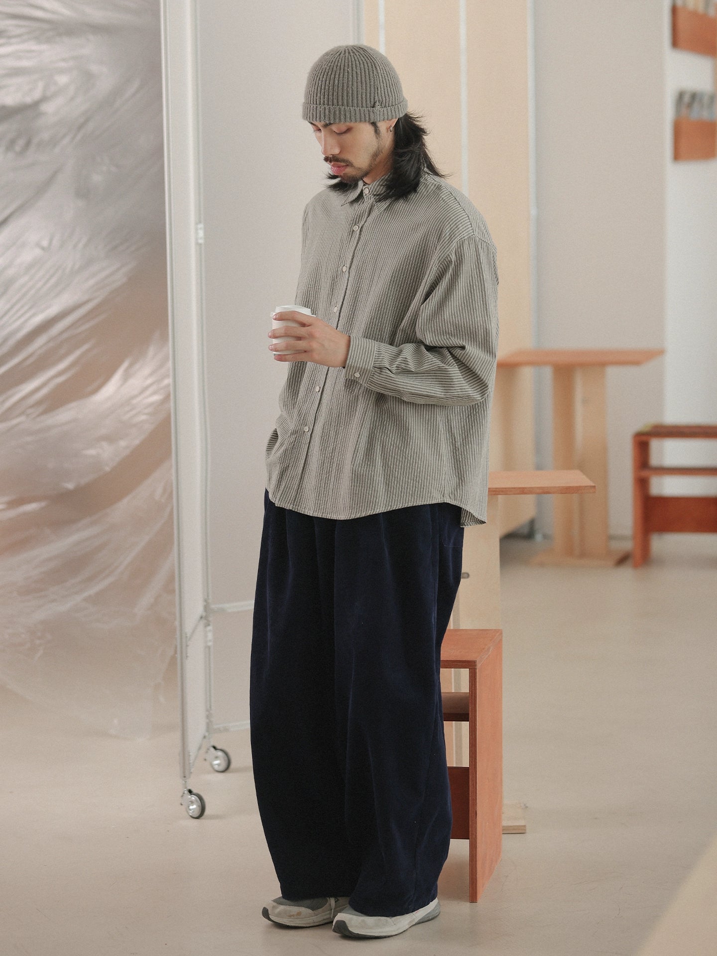 NOEARS Straight Loose Corduroy Slacks