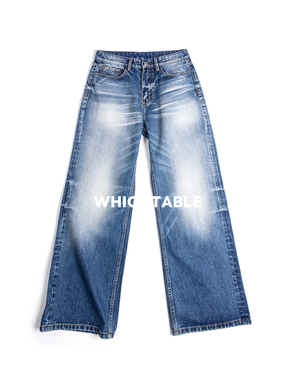 HIGH TABLE 1.0A Straight-Leg Mid-Rise Jeans