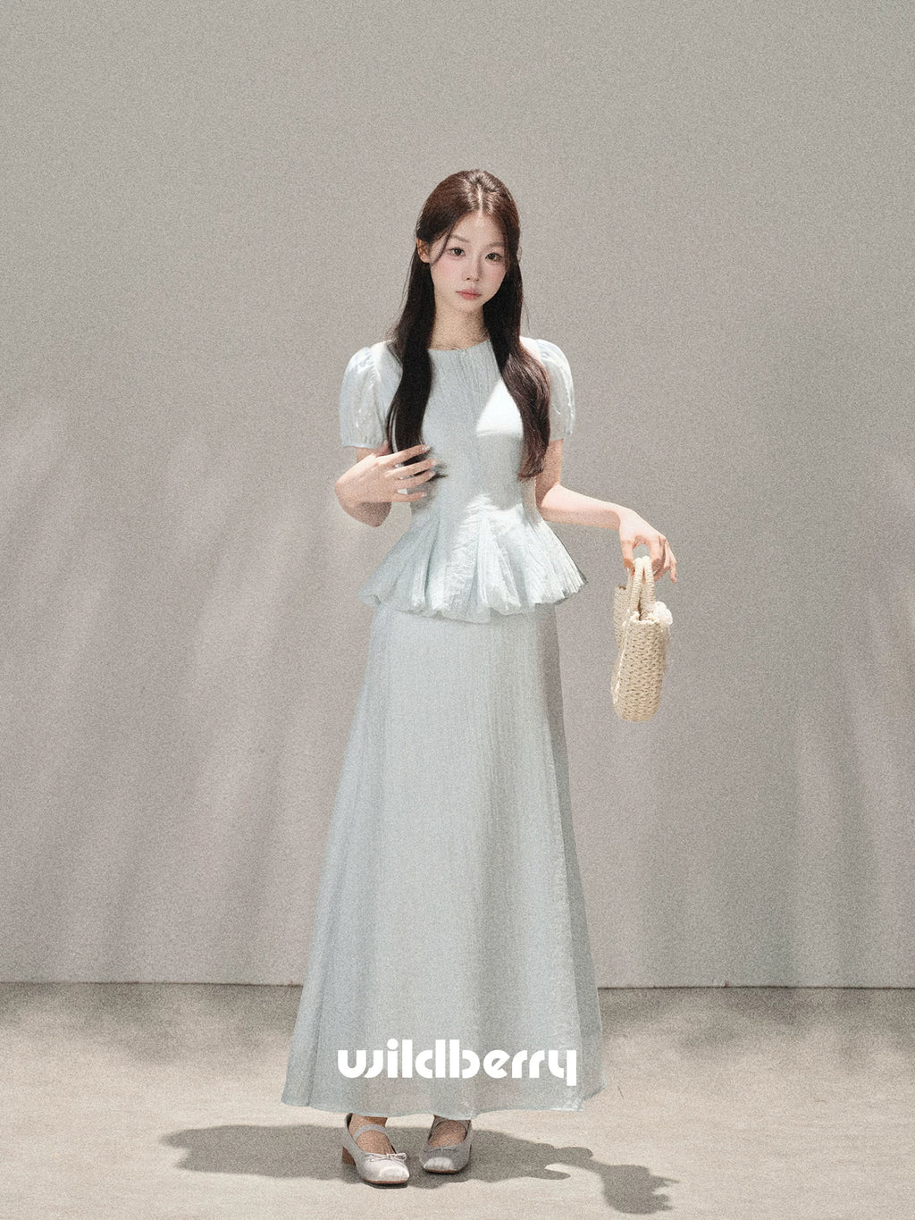Wildberry Fake Two Sleeveless Dress