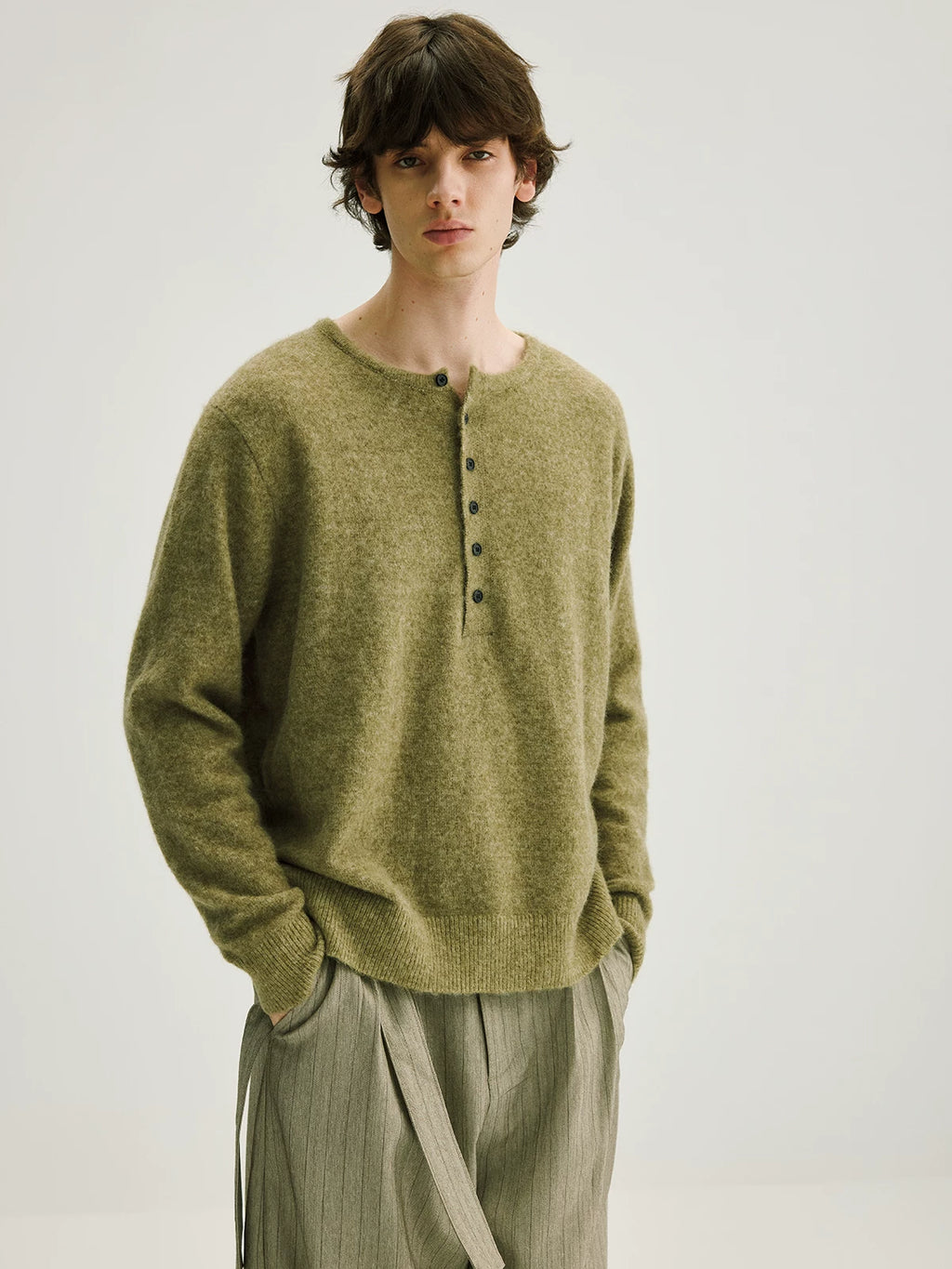 CARPEM Raccoon Patterned Yarn Henley Neck Breathable Sweater
