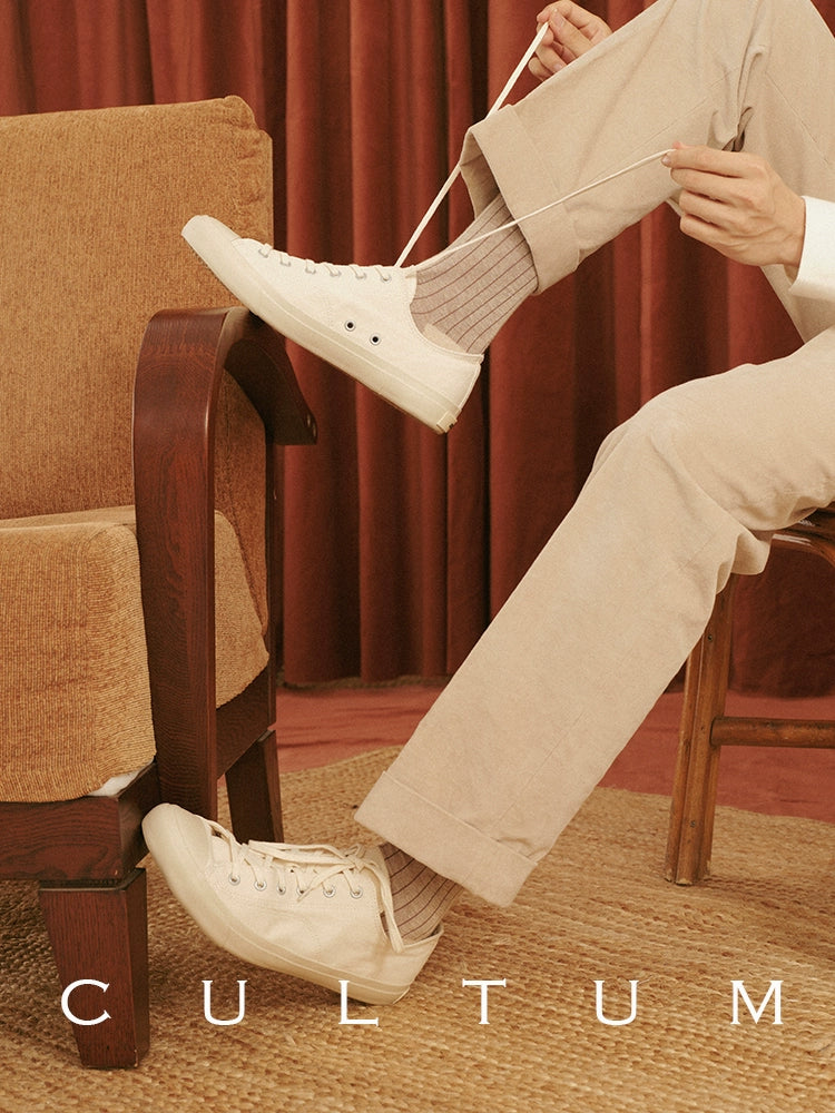 CULTUM Canvas Lace-Up Low-Top Sneaker
