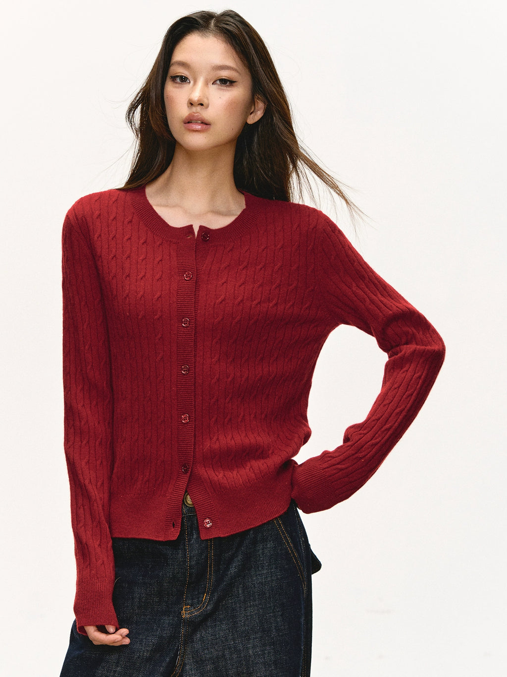 Anna Aneae Bottomed Slim-fitting Short Knitted Top