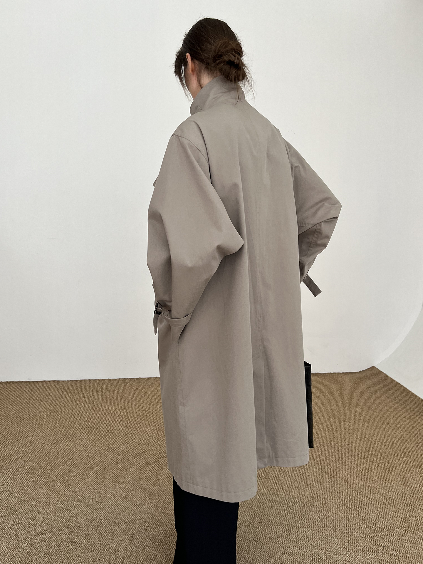 COLN Premium Buckle-free Loose Trench Coat