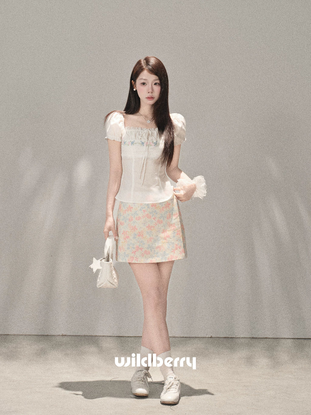 Wildberry Waist Thin Versatile Dress