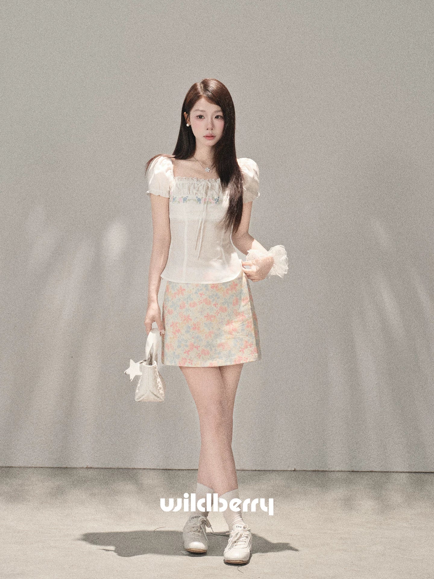 Wildberry Waist Thin Versatile Dress