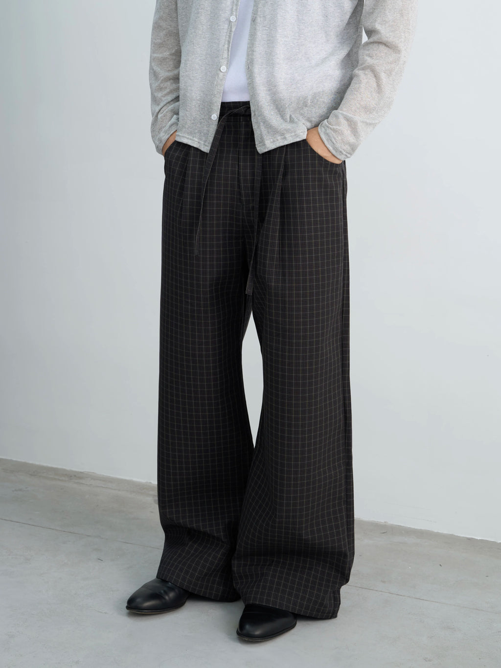 4JUNKS Checked-embroidered Straight Slacks