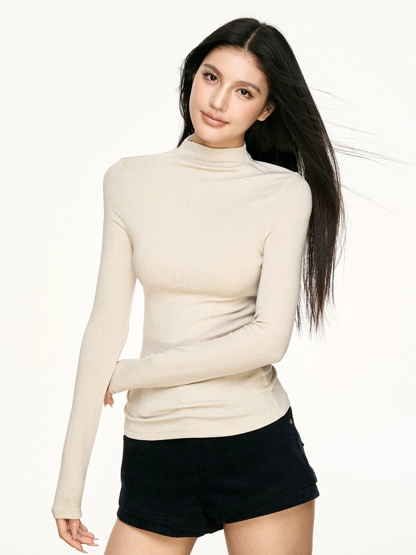 Aaisup Tencel Wool Semi-slim Turtleneck Long-sleeved Top