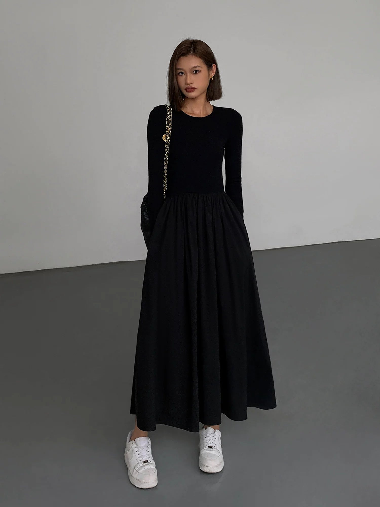 OUSPH Crew Neck Long Sleeve Knitted Dress