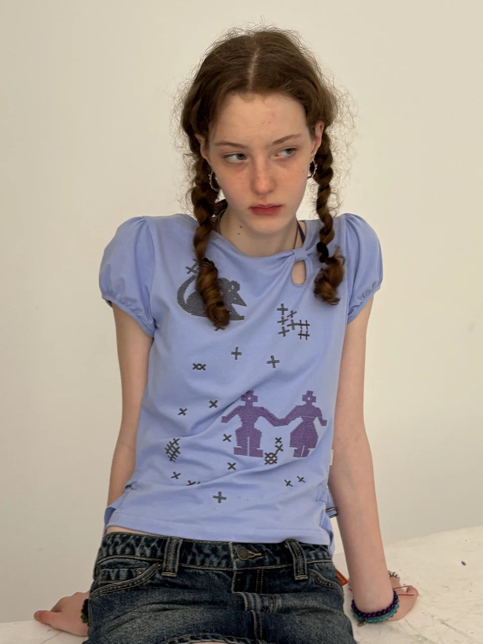 Achihara Jiji Bubble Mouse Breathable Cropped Tee