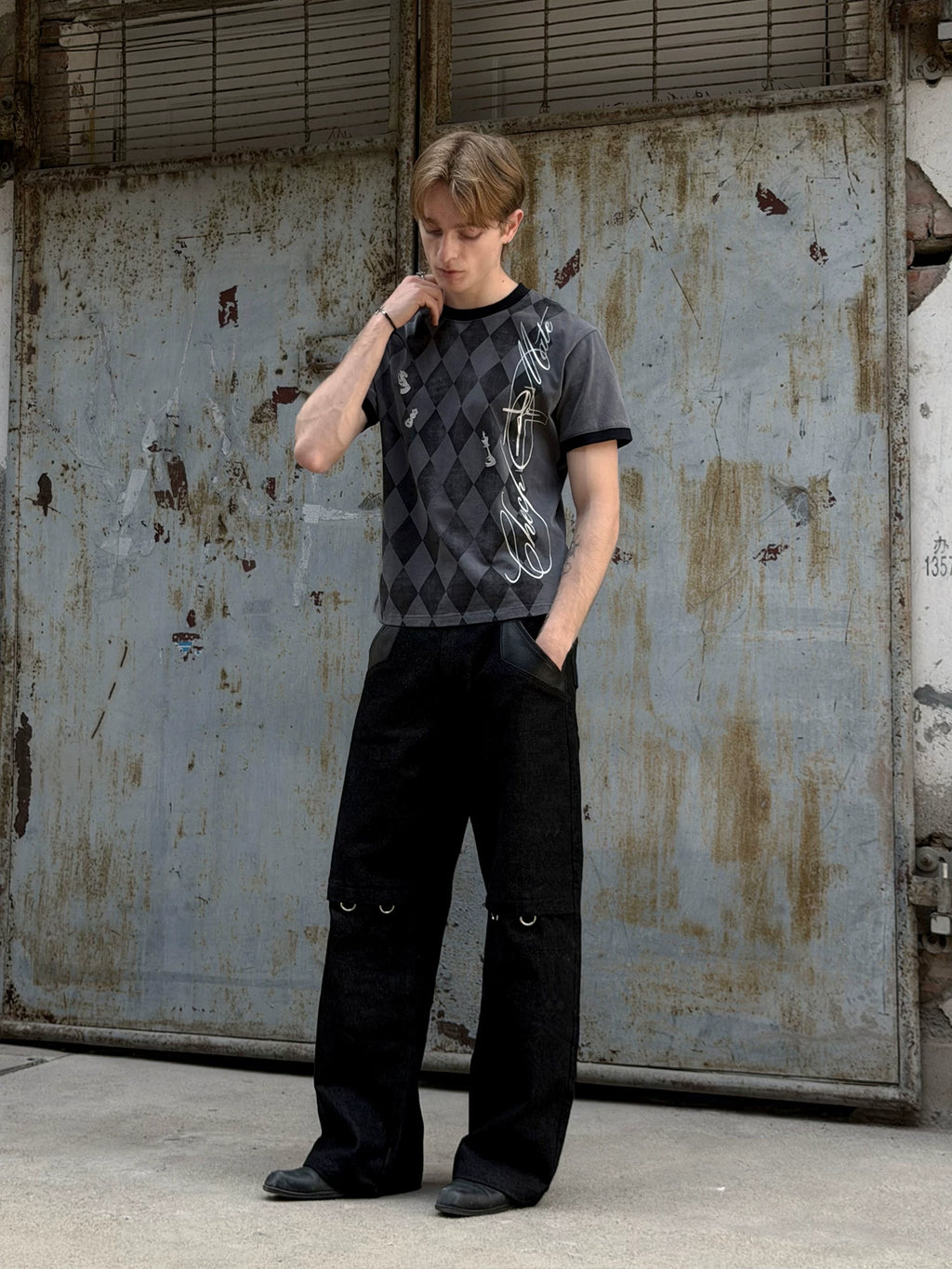 Esaias Chess 260g Breathable Oversized Tee