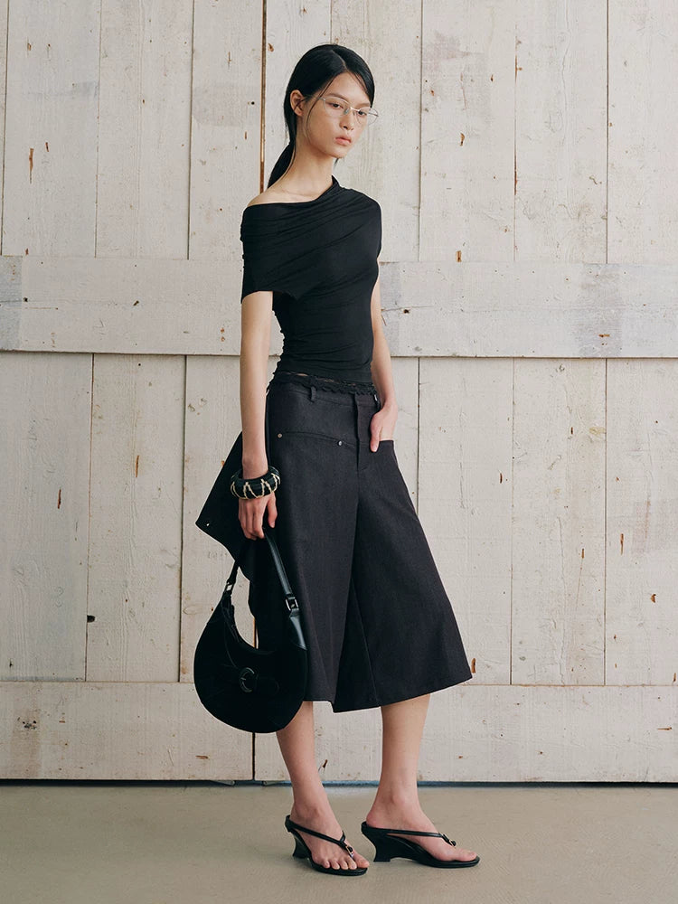 AnnoMundi Black Faux Leather Magnetic Snap Shoulder Bag