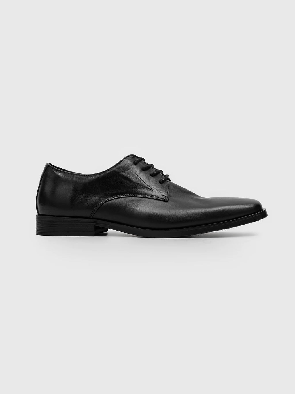 RZAAZ Leather Square-Toe Lace-Up Derby