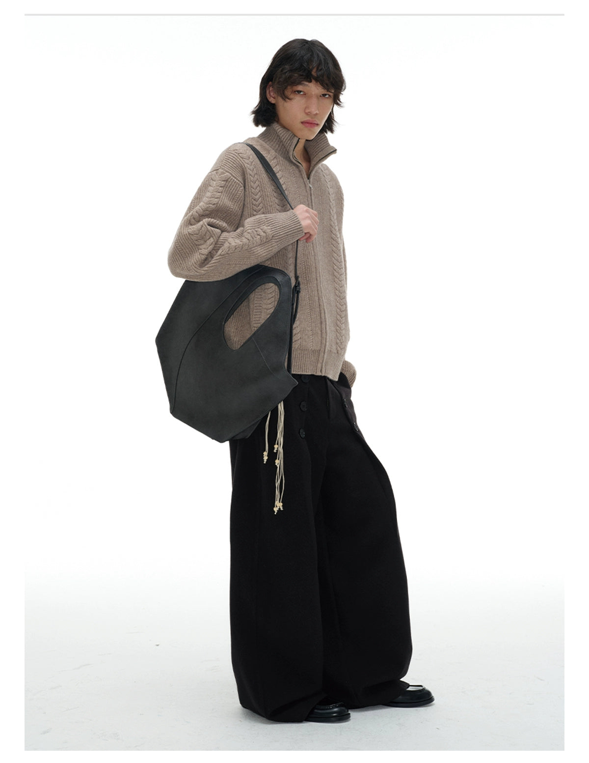 JCAESAR BUTTON Wool PANTS