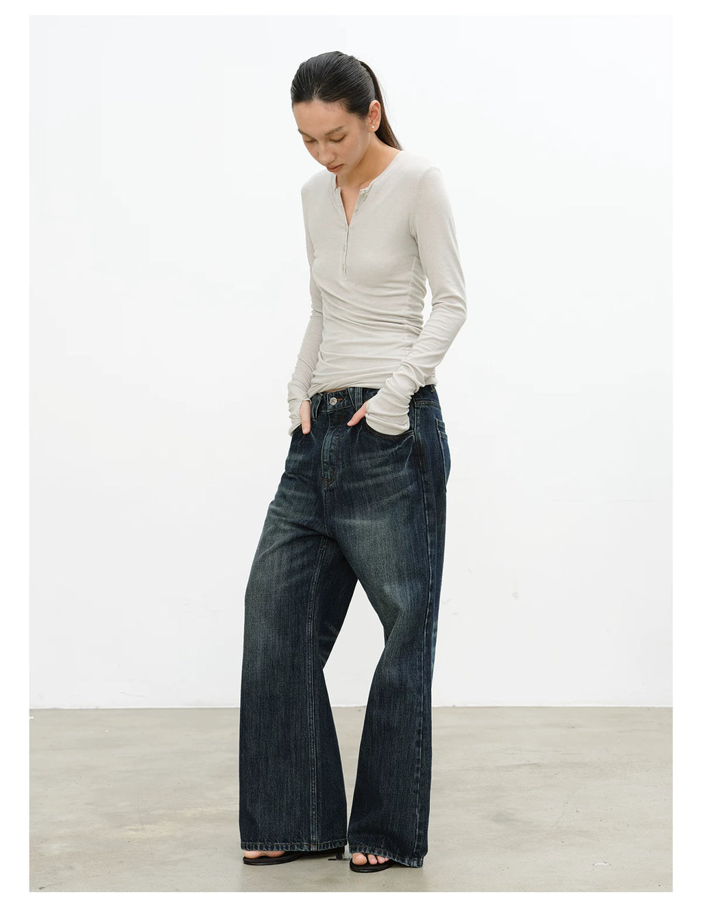 JCAESAR WOMEN Twisted Tencel Wool Blend Slim Fit Long-Sleeve Tee