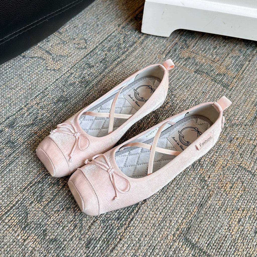 Lidaren Produced Patent Leather Bow Mary Jane Flat