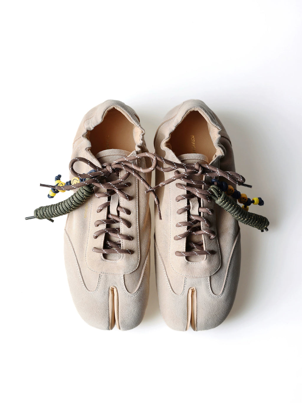 6CRAYON Soft Calfskin Split-Toe Tabi