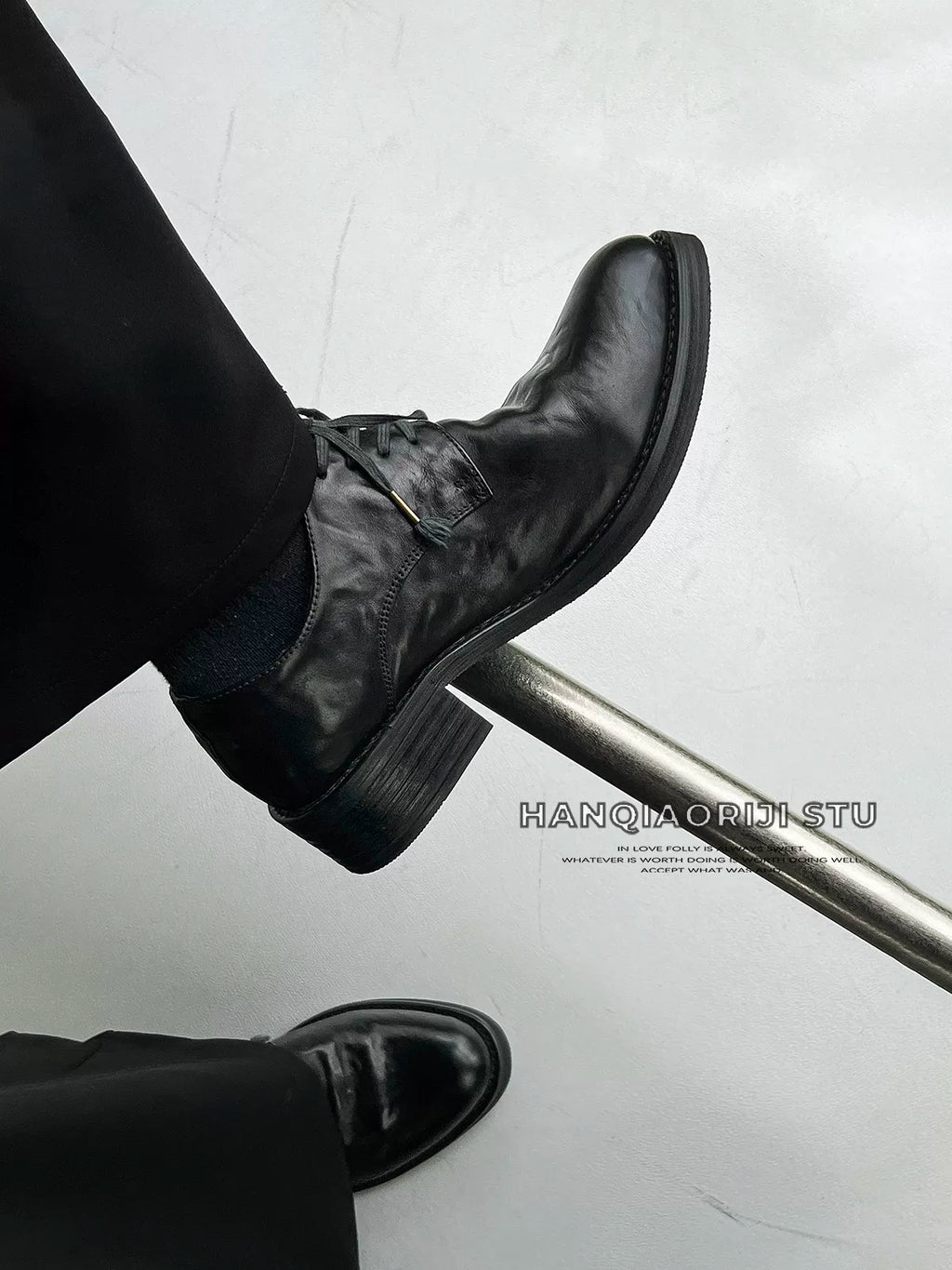 HANQIAORIJI Full-Grain Leather Pointed-Toe Derby
