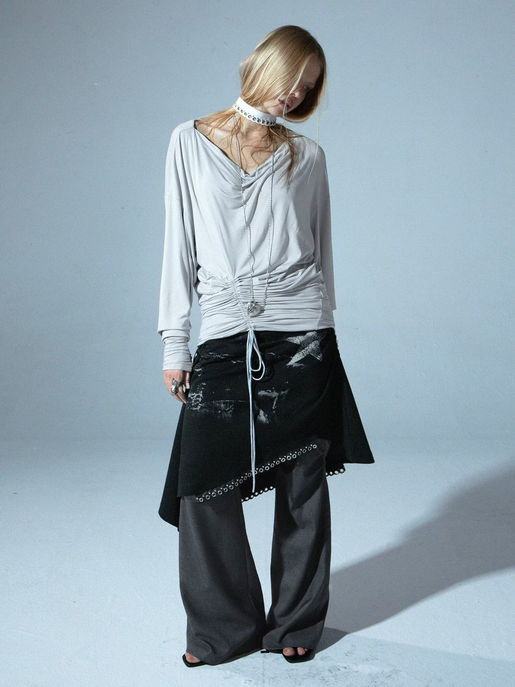 DoublePunch Stretchy Low-Rise Flared Trousers