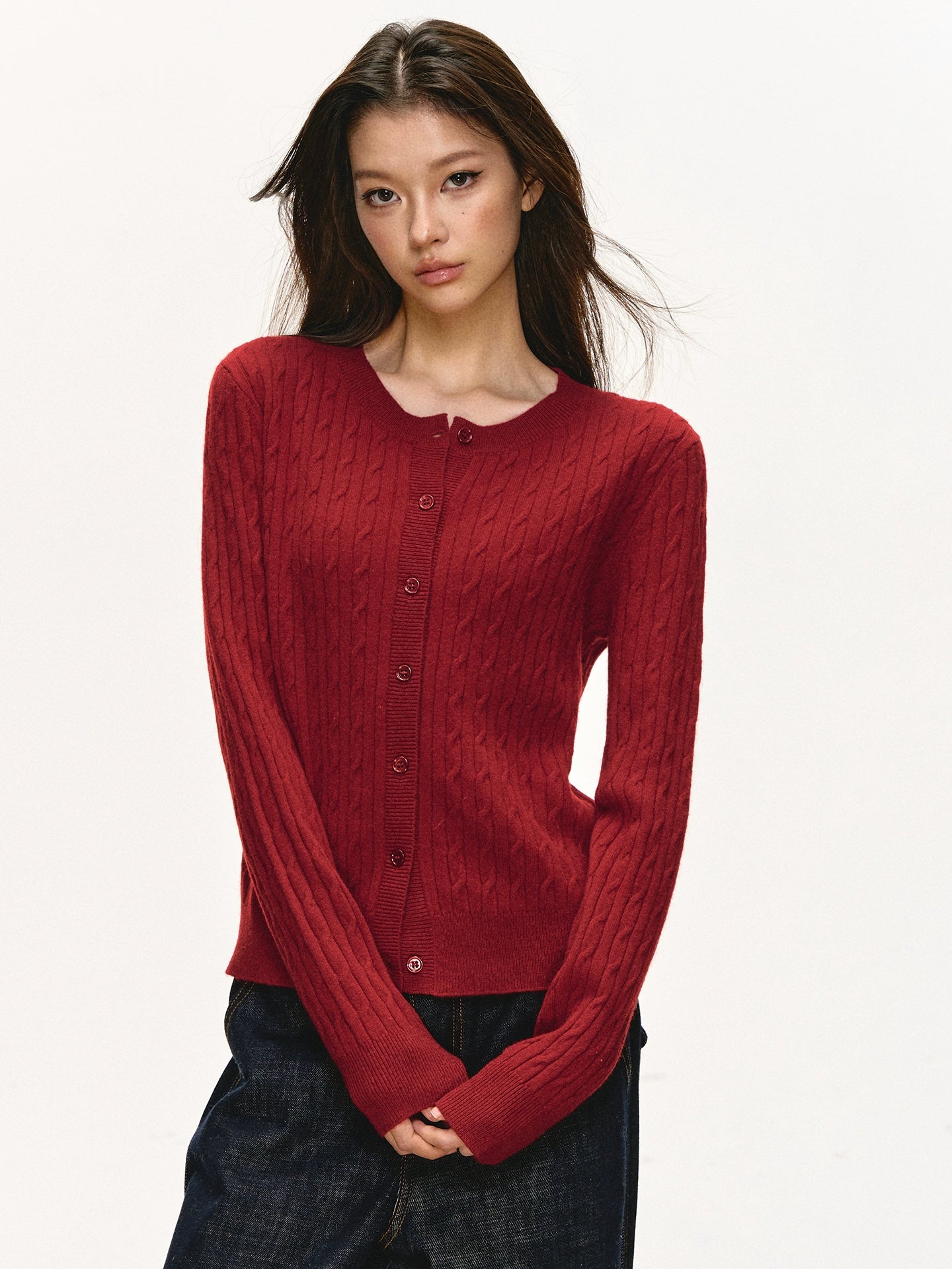 Anna Aneae Bottomed Slim-fitting Short Knitted Top