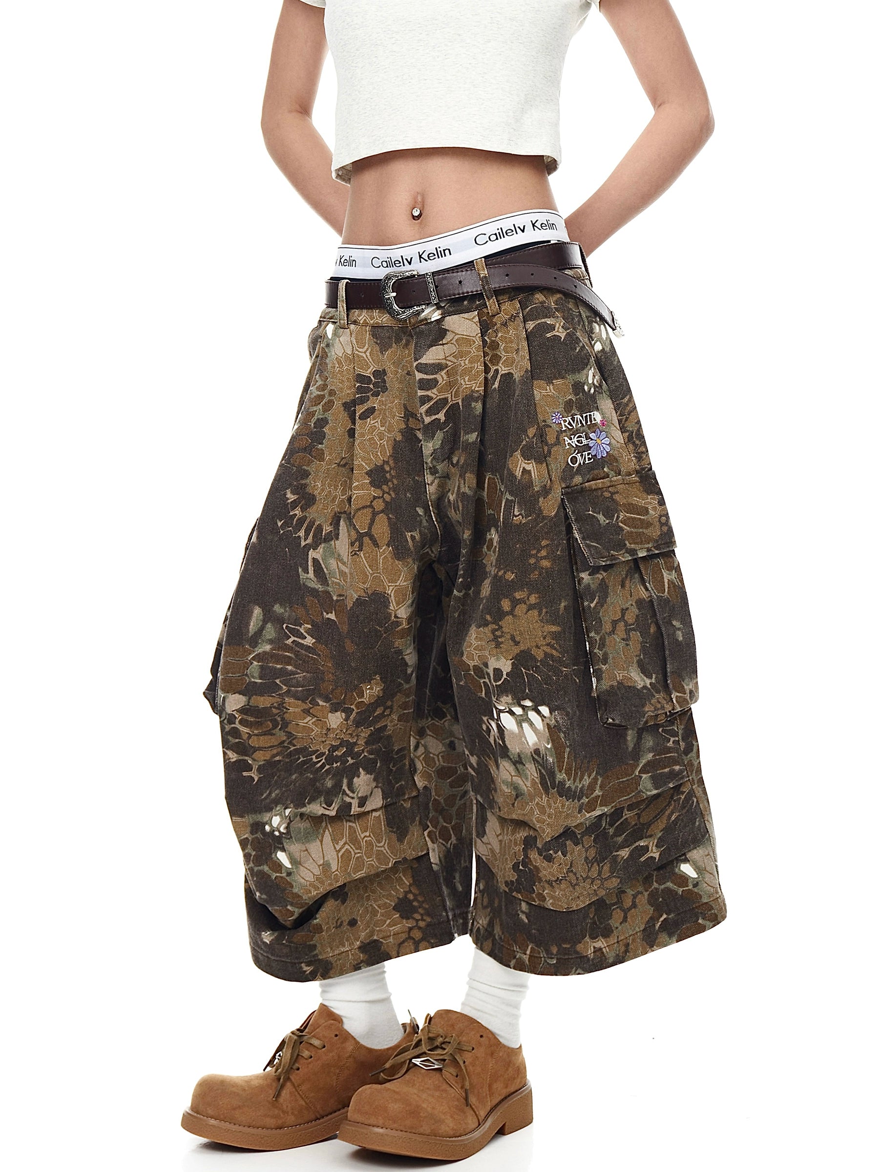 BLACKLISTS Snake Pattern Camouflage Tooling Shorts