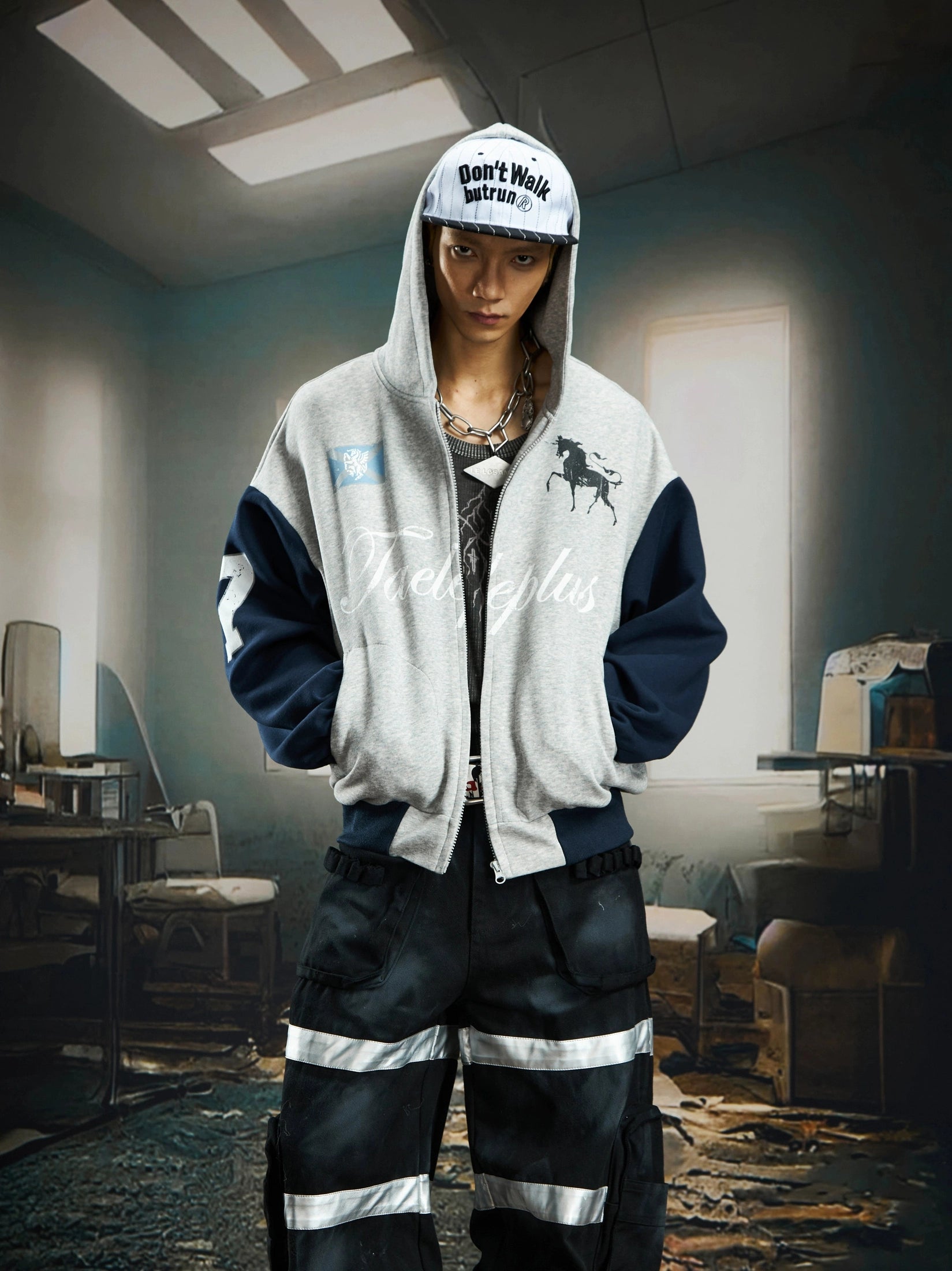 NOMANIAI Versatile Contrasting Color Stitching To Make Old Printed Jackets