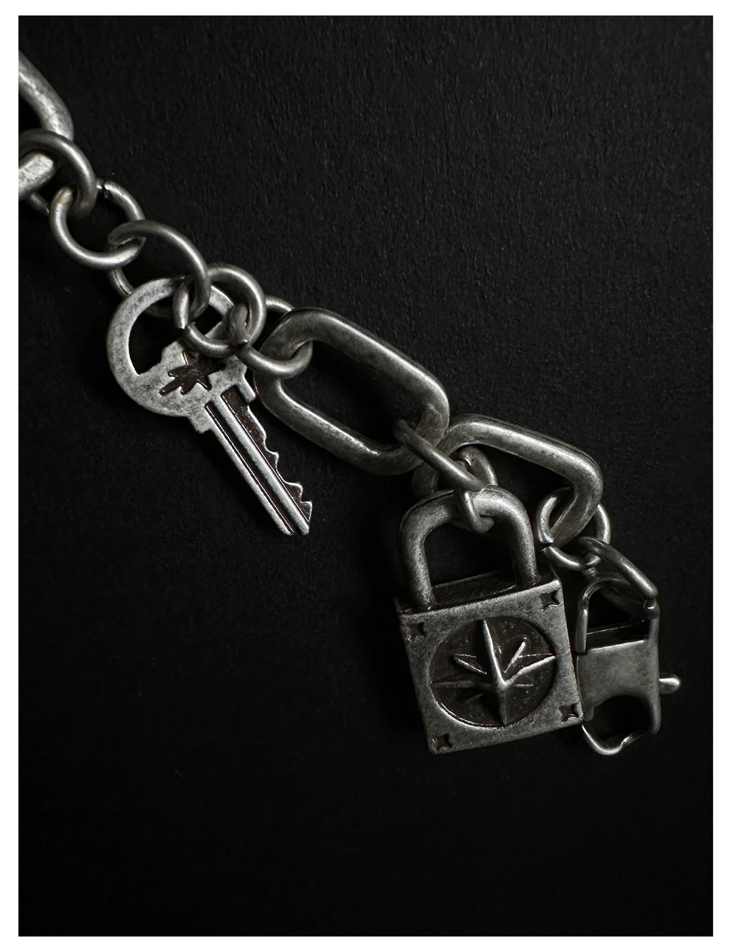 Remedy Vintage Distressed Star Key Lock Bracelet