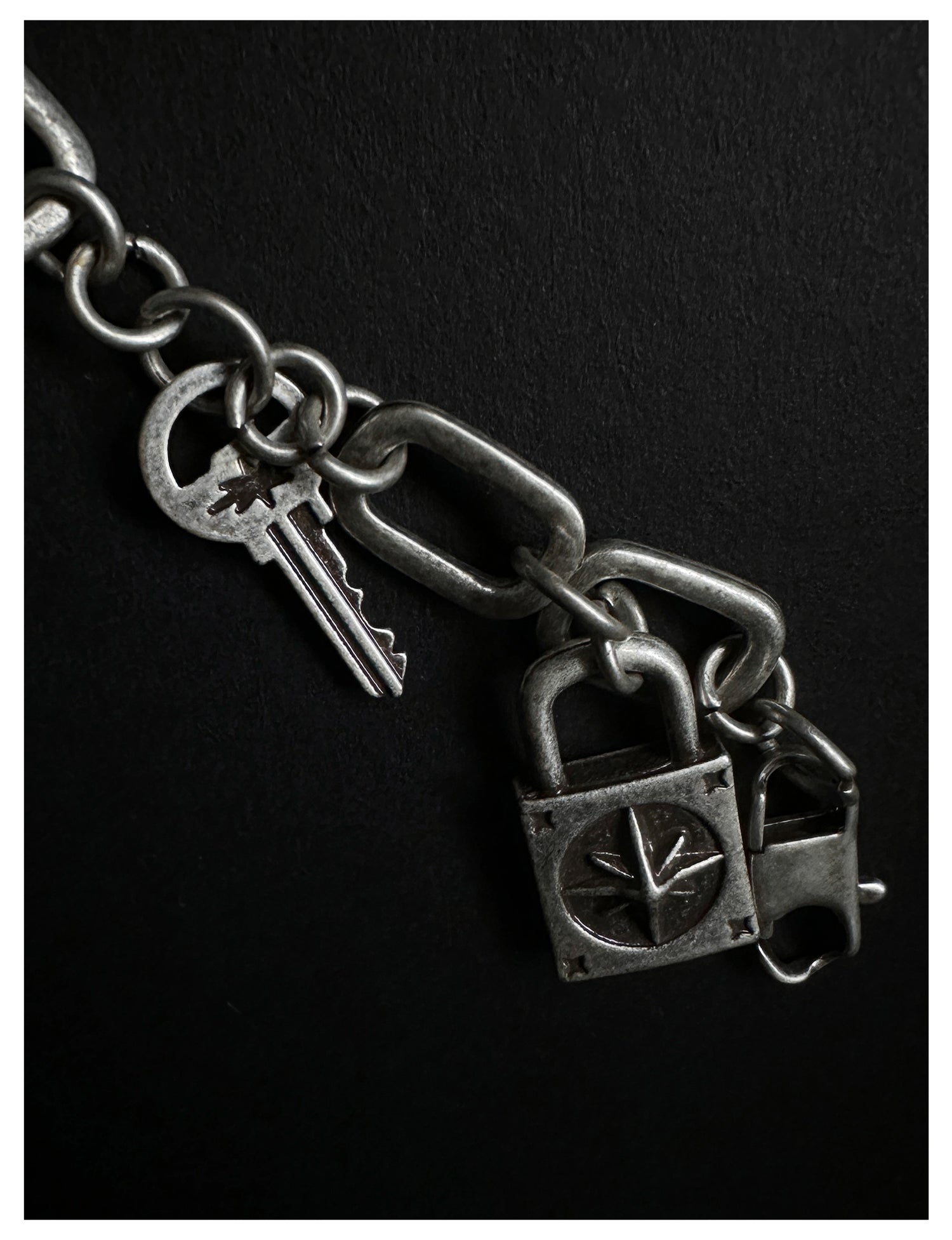 Remedy Vintage Distressed Star Key Lock Bracelet