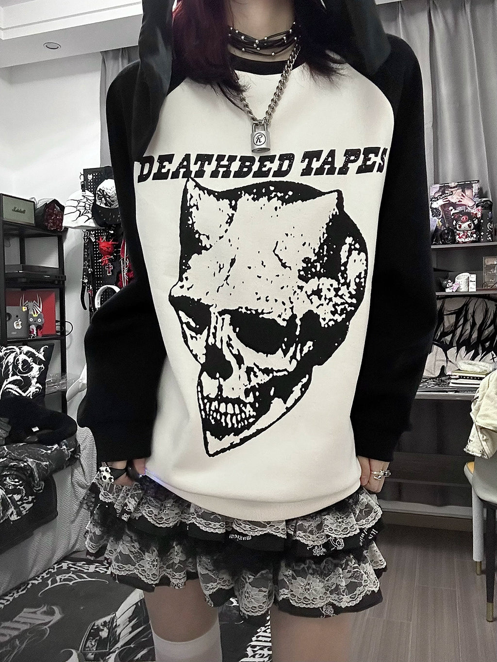 WETBODY Dark Street Loose Skull Top