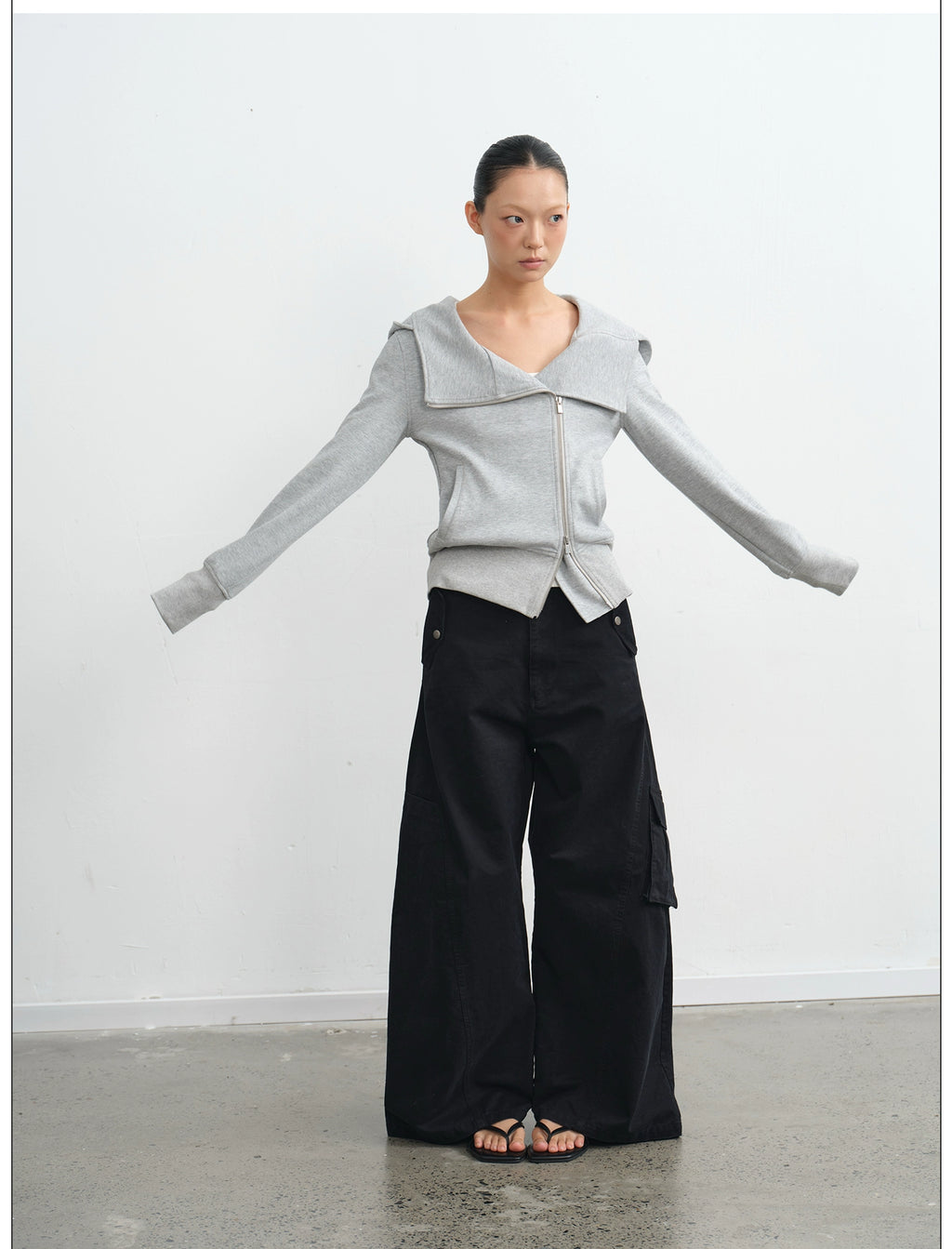 LINY LIBERTY Three-dimensional Tailoring Slim-fitting Short Sweater Jacket