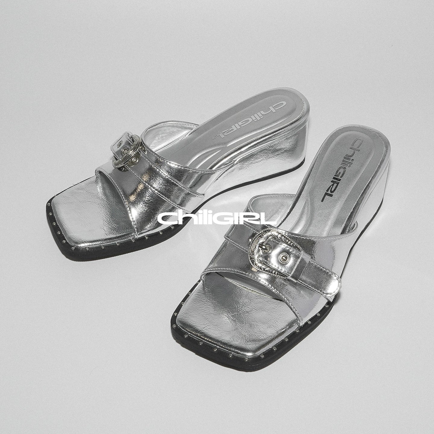 CHILIGIRL Wedge Heel Belt Buckle Open-toe Heightening One-word Sandals