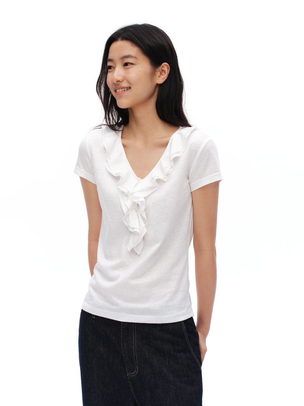 Oinimi Ruffle Edge V Neck Slim and Thin Tee