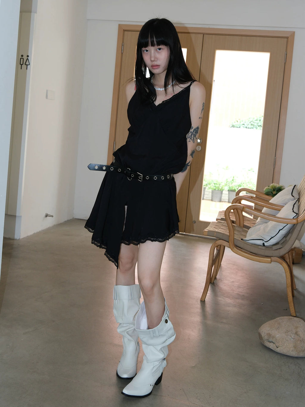 Mooreyu Leather Pointed-Toe Knee-High Boot