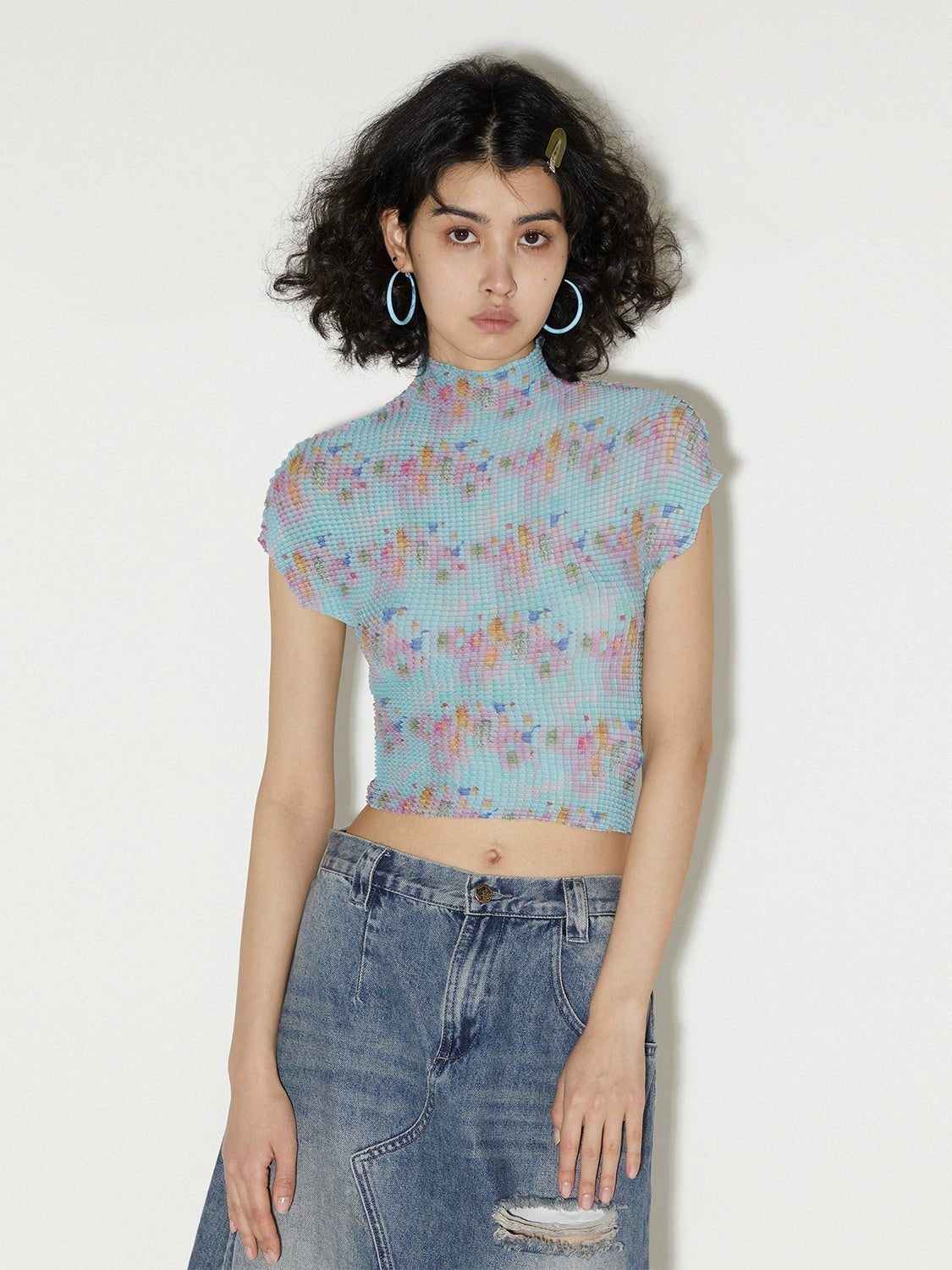 PHYS Elastic Pleated Small Half Turtleneck Slim Tee