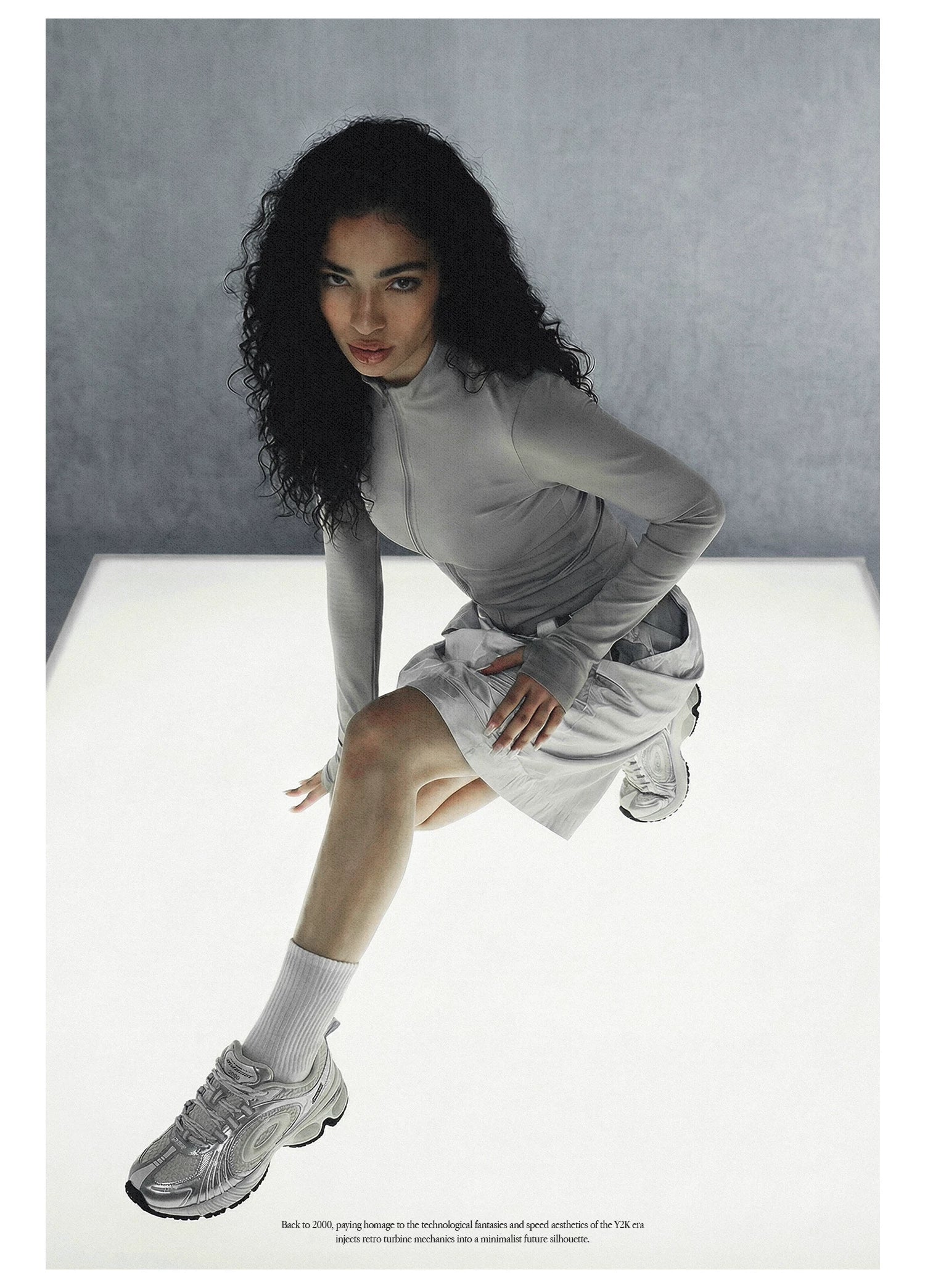OLD ORDER Mesh Metallic Lace-Up Sneaker