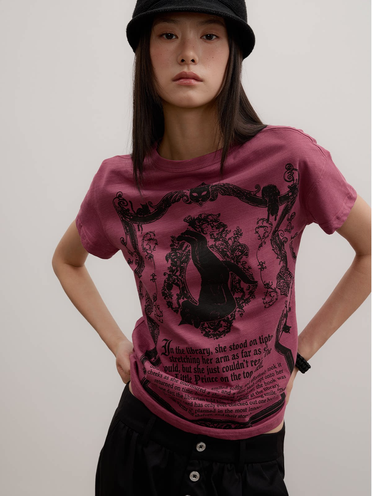 FUNKYFUN Gothic Cat Totem Print Drop-Shoulder Tee