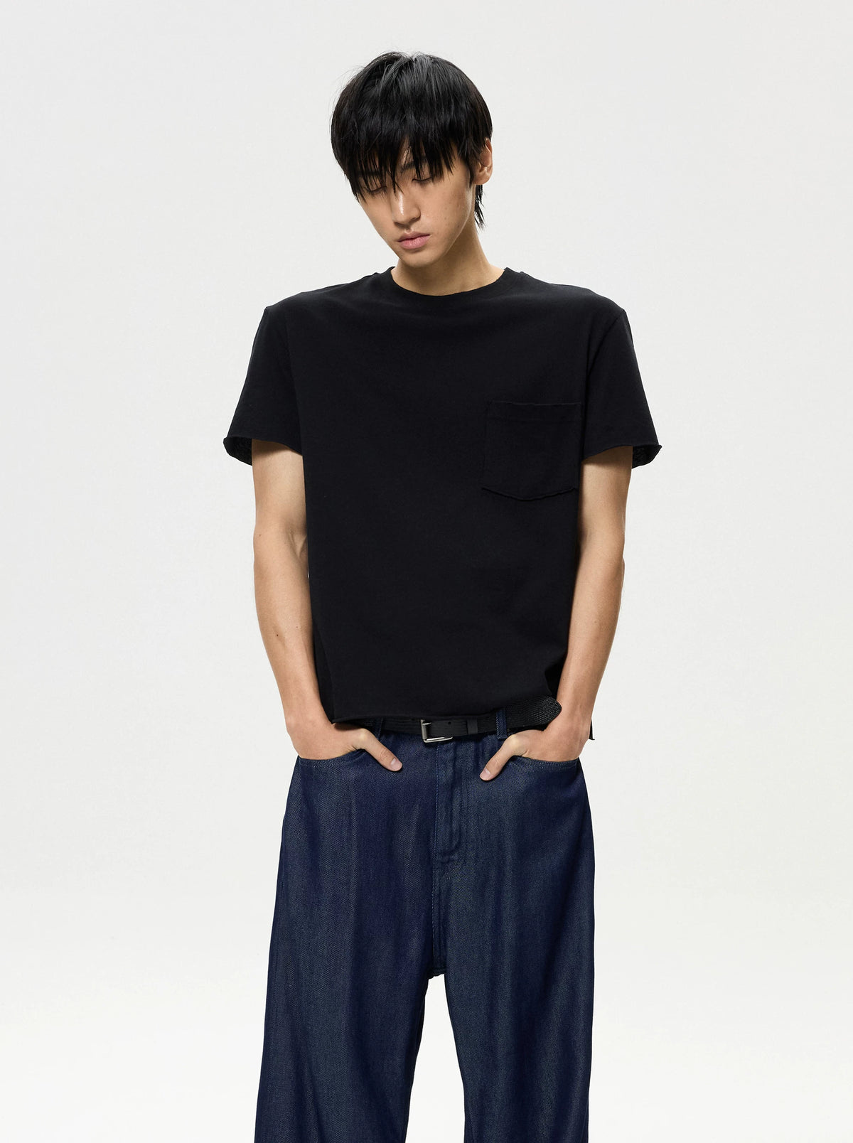 INSAIT Sober Pocket 200g Breathable Curved-Hem Tee