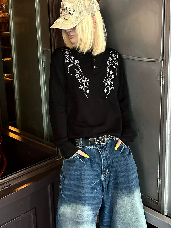 TZ Versatile Flower Embroidery Knitted Tee