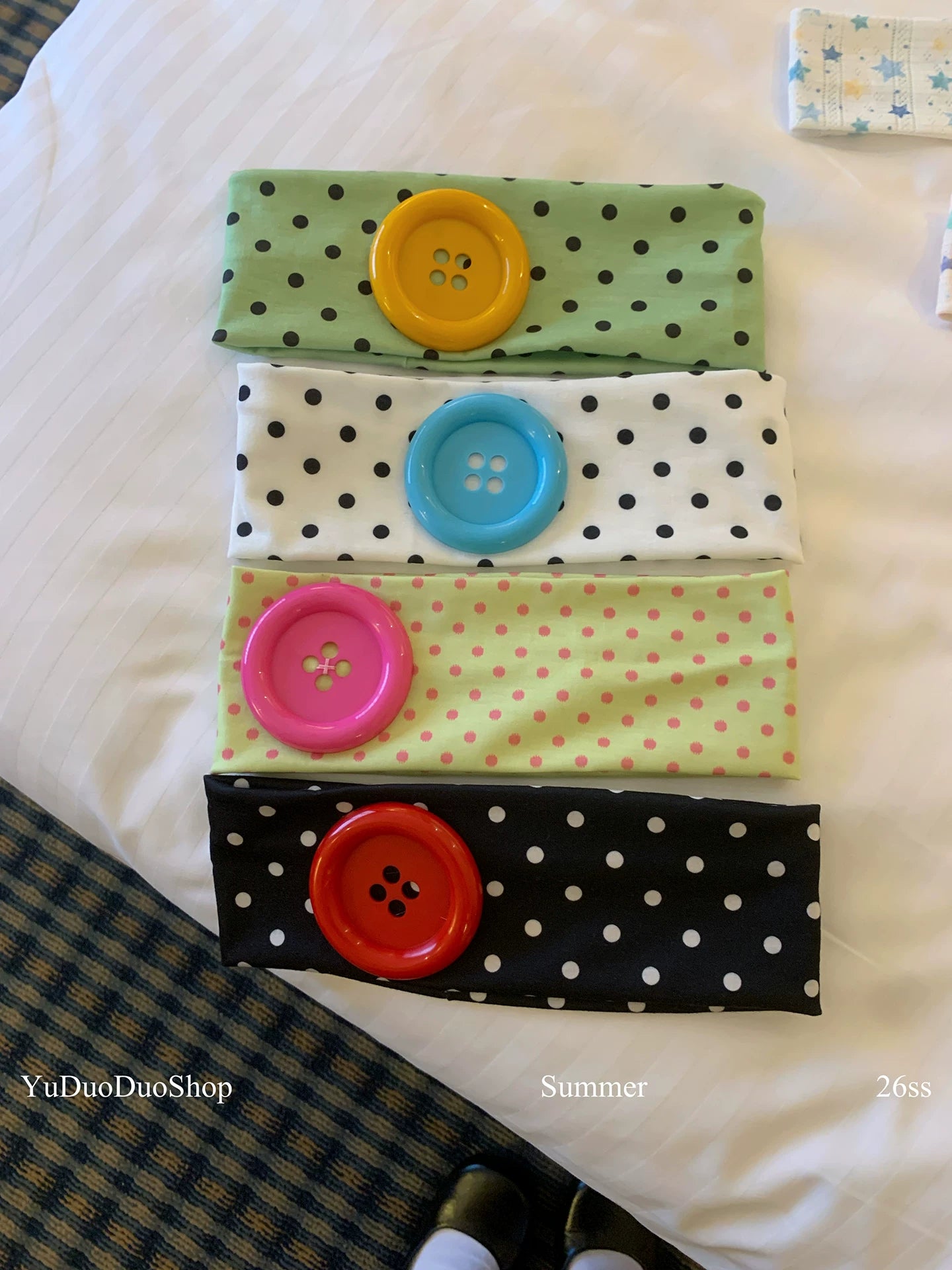 YuDuoDuo Wide Polka Dot Stretchy Headband