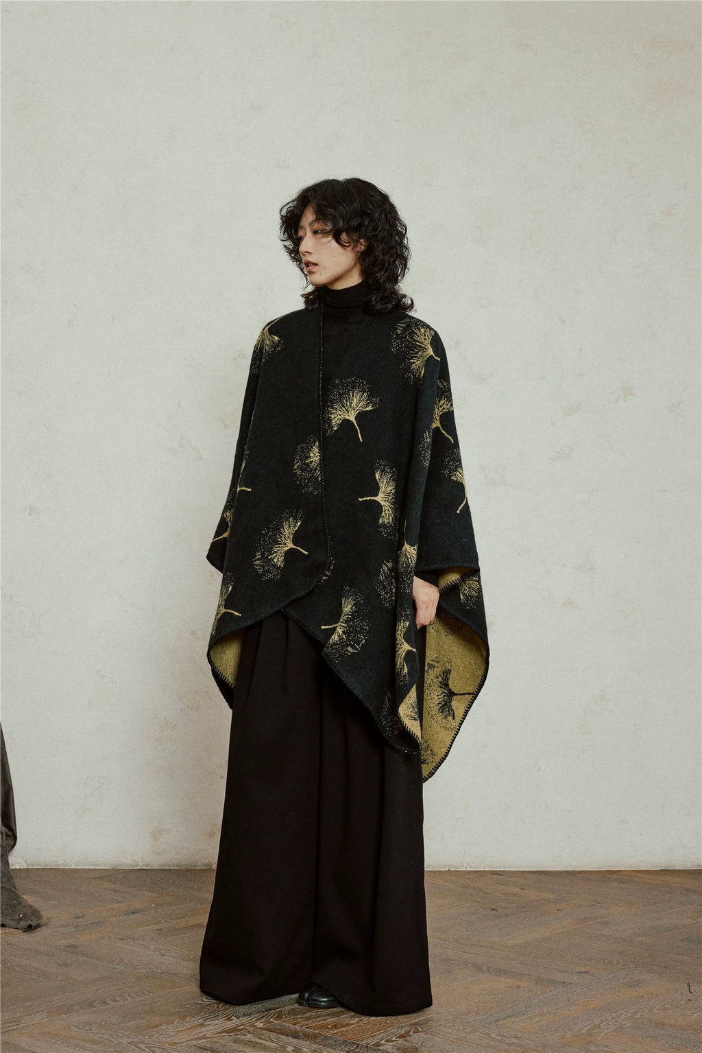 SUNYVONNE Warm Double-sided Knitted Outer Cape