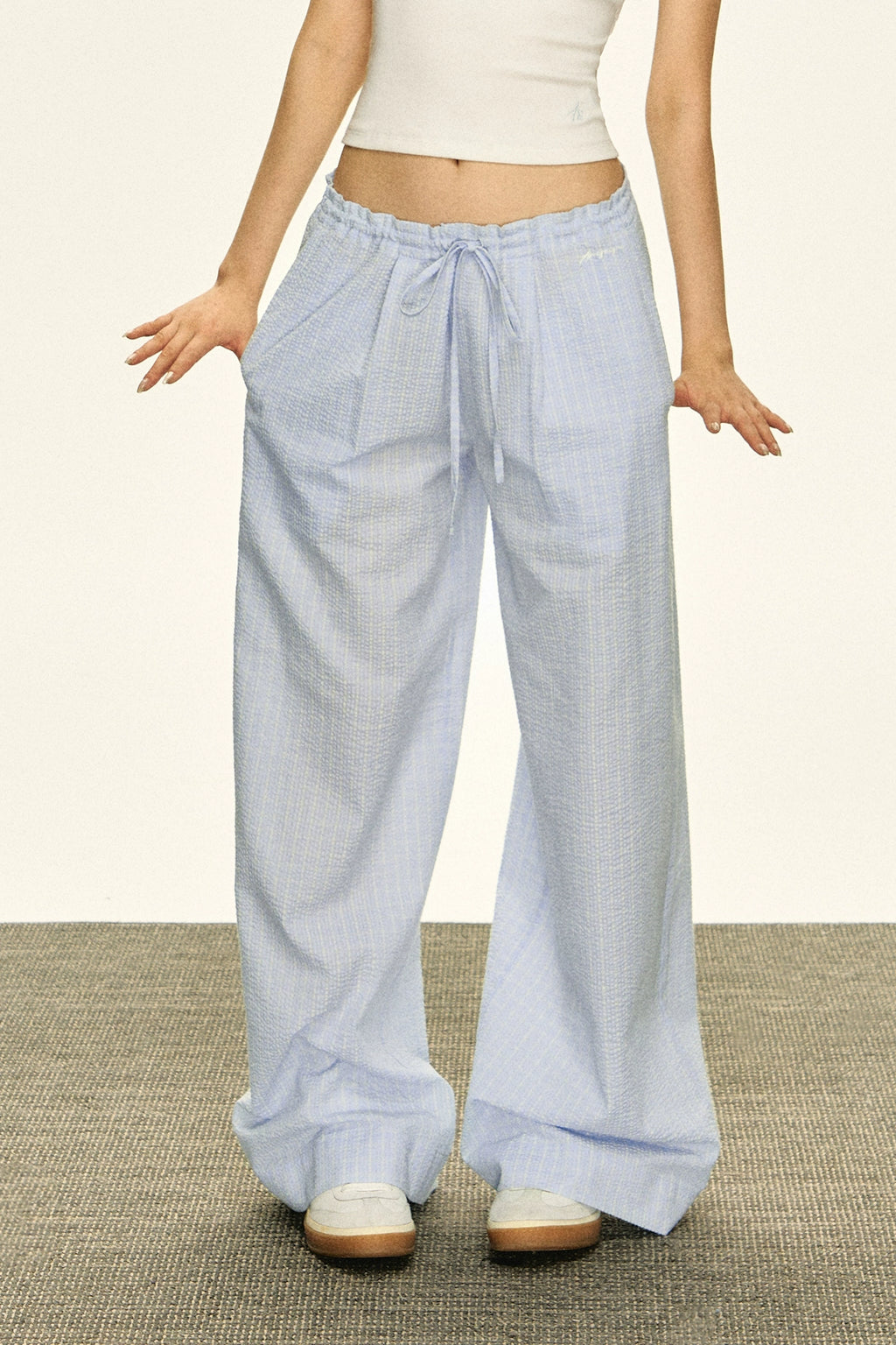 Ariseism Vintage Thin Plaid Casual Pants
