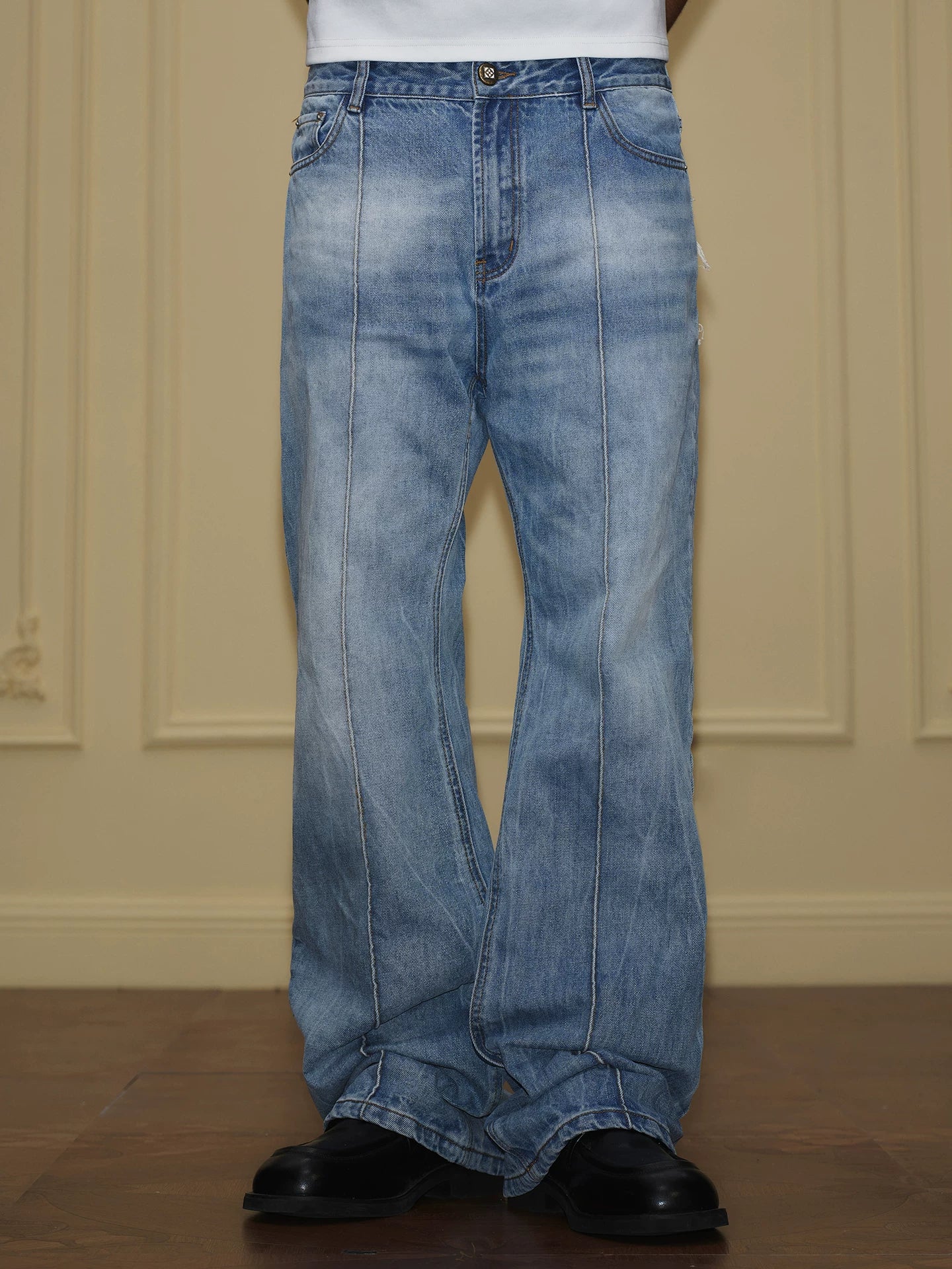 YADcrew Raw-edge Print Lightning Jeans