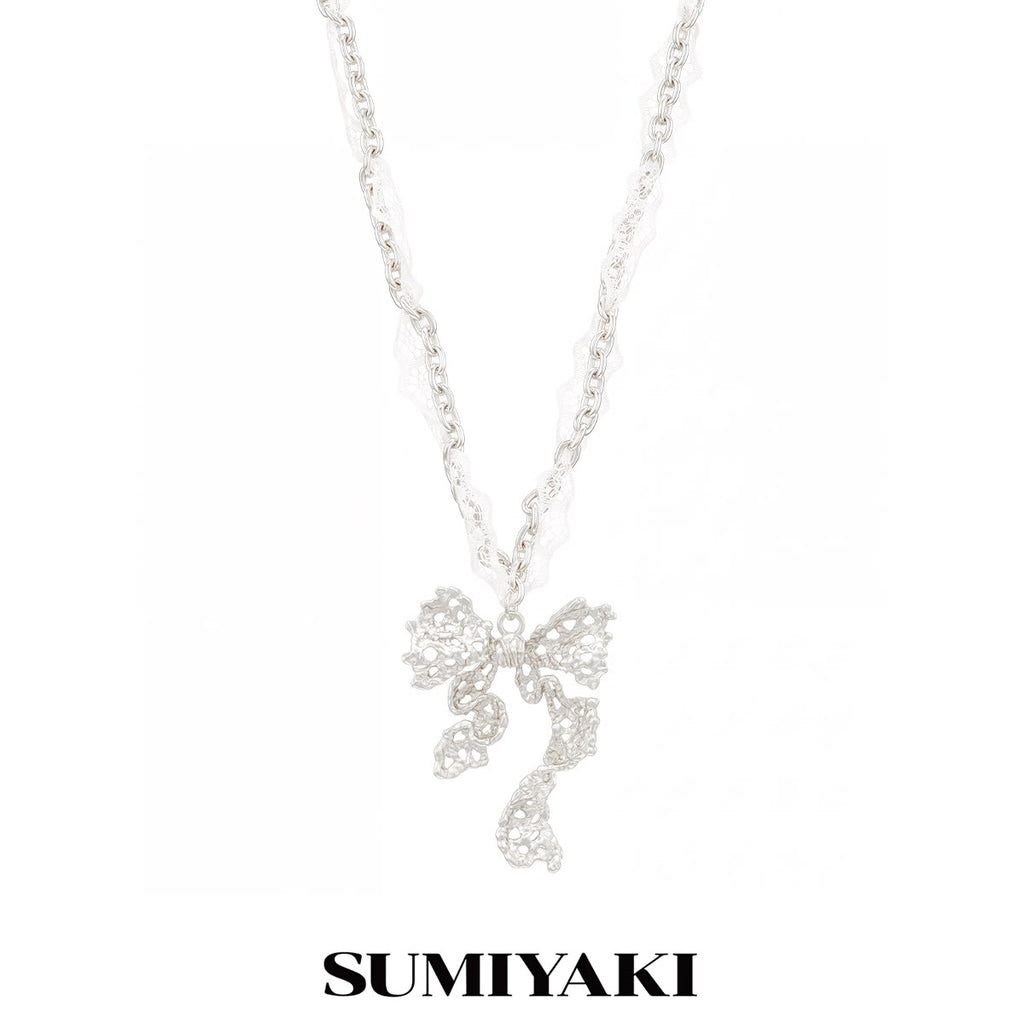 SUMIYAKI Lace Bow Pendant Necklace
