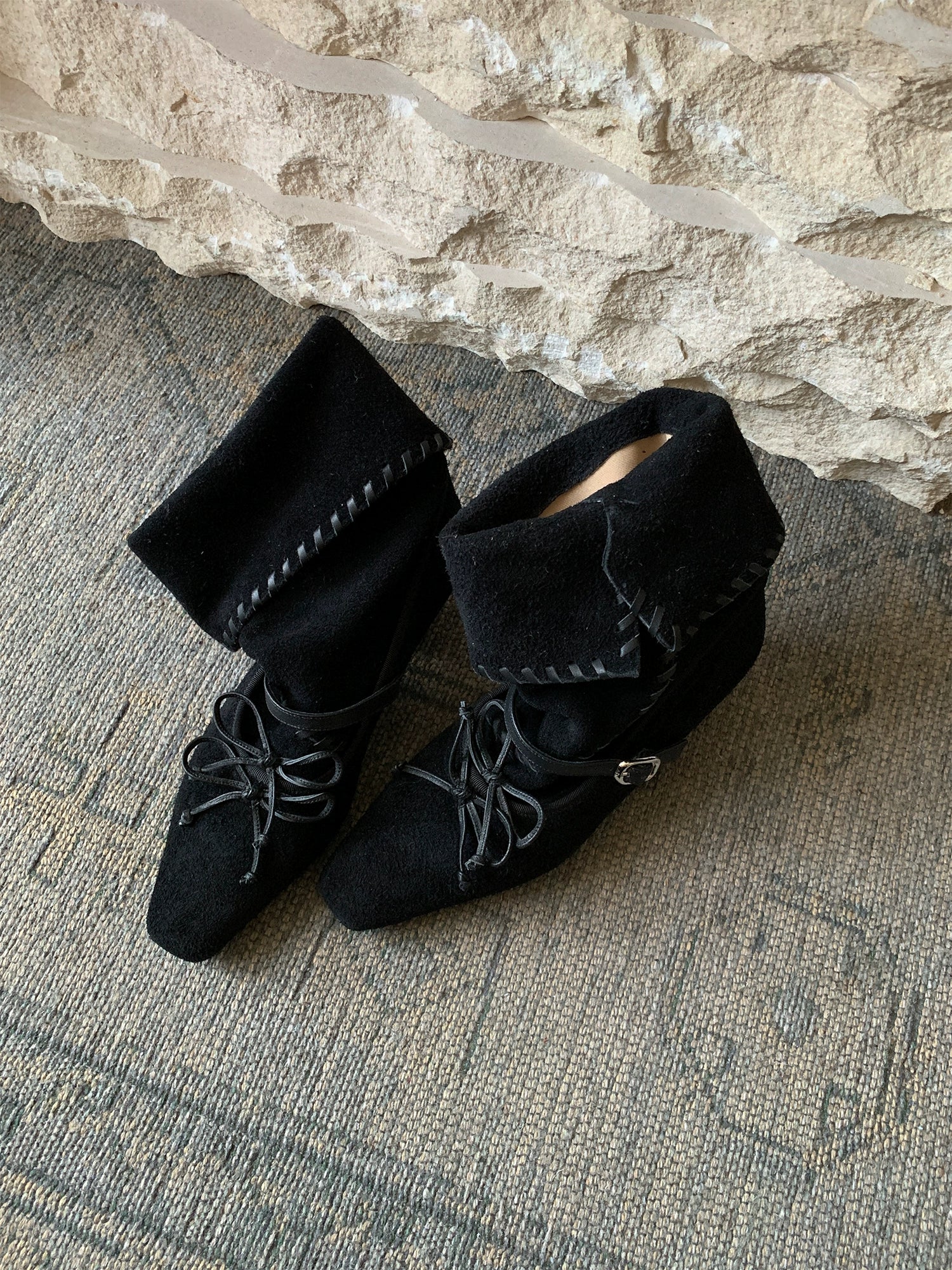 MILOOEY Leather Square-Toe Western Boot