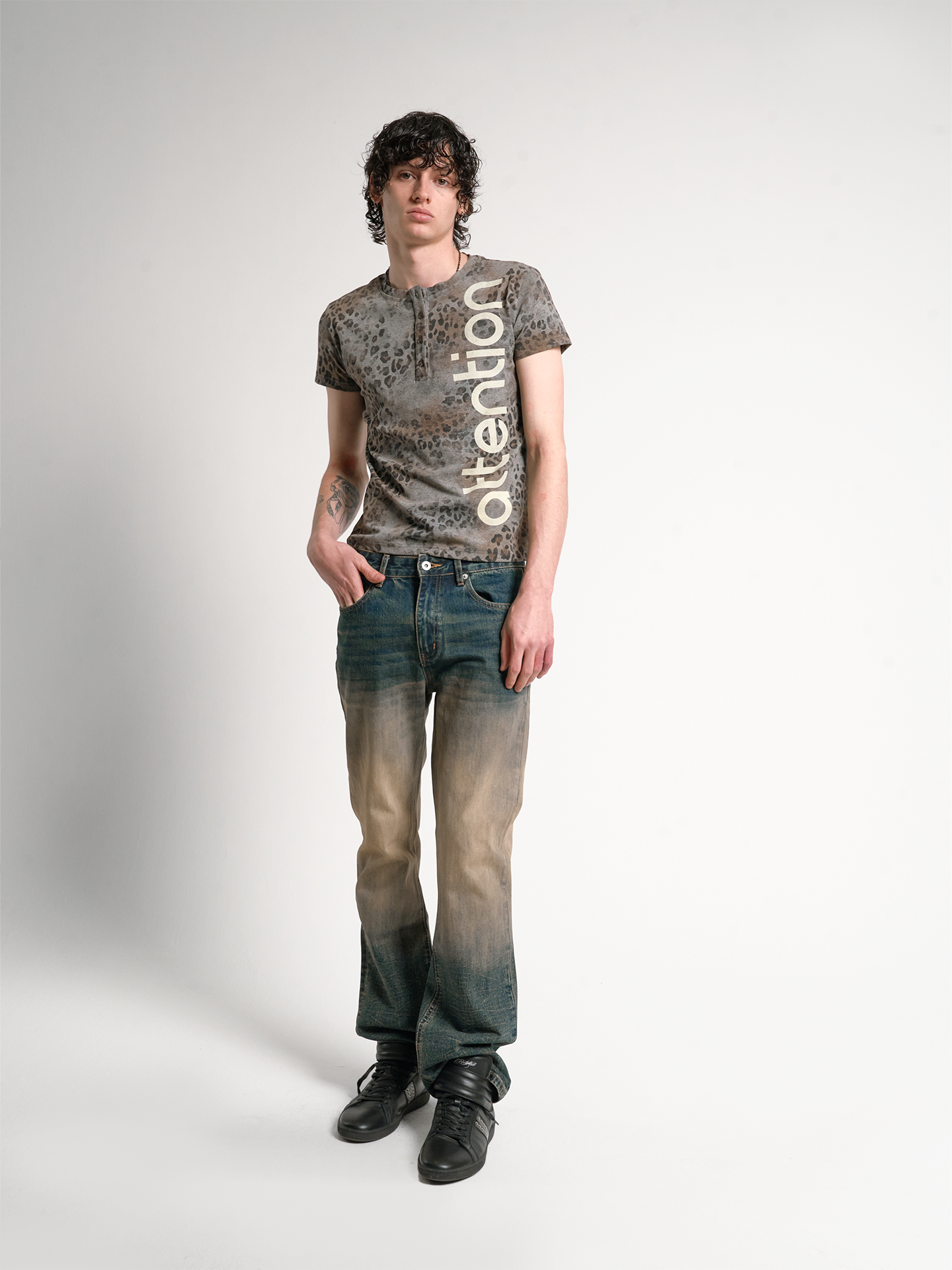 No E Mosen Digital Printed Front Shoulder Tee