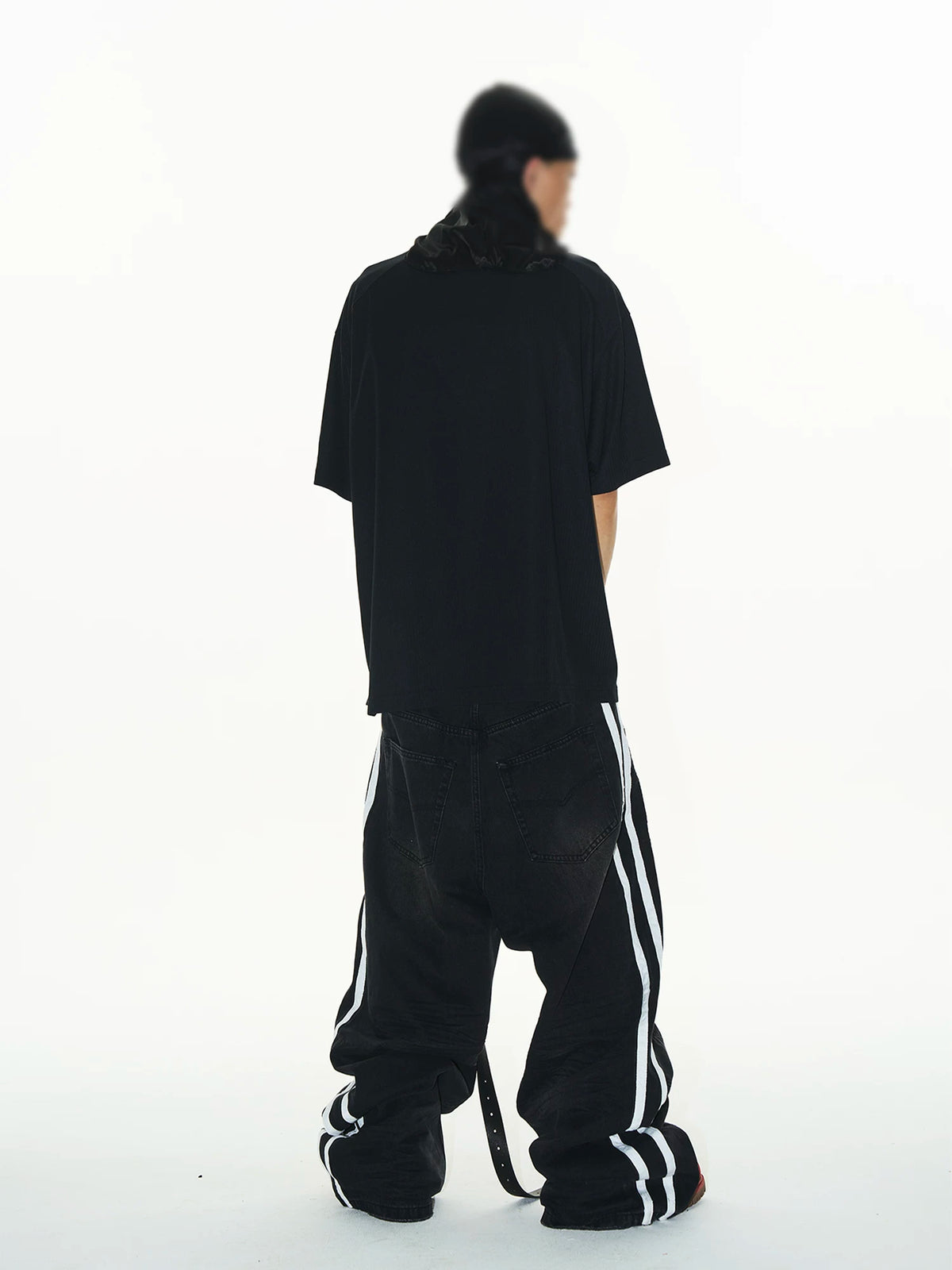 EXITMODE Vintage Striped V-Neck Tee