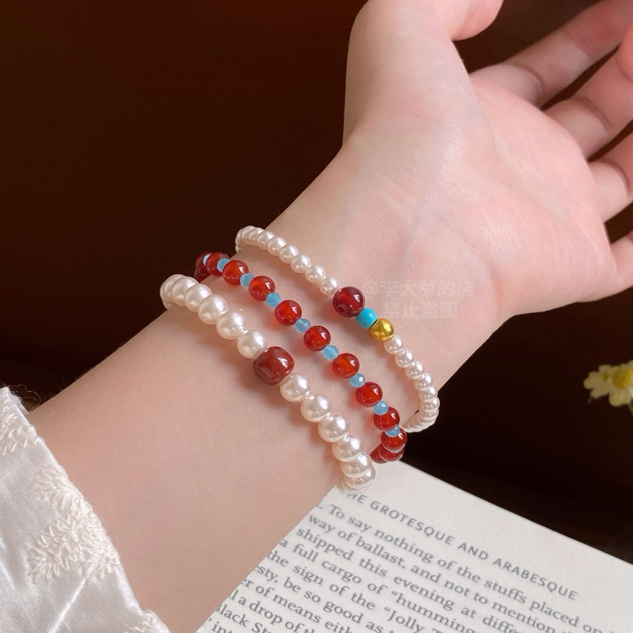LIDAYE Red Agate Pearl Layered Bracelet
