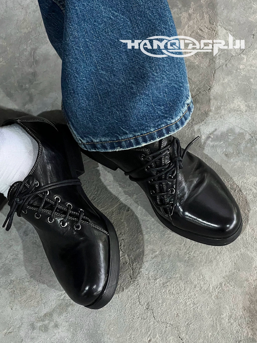 HANQIAORIJI Washed Horsehide Lace-Up Derby